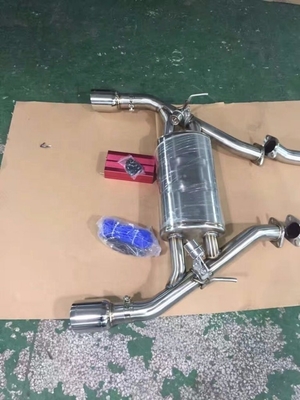 Universal glänzende polierte Edelstahl-Auspuffrohr ideal zum Ersetzen alter Rohre und zur Verbesserung der Leistung auf Infiniti Q50
