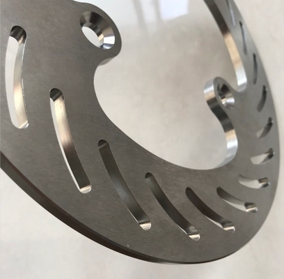 Verbessern Sie das Bremssystem Ihres Sprint-Autos mit leichten und langlebigen Titanbremsrotoren OD 9.5 &quot; 10 &quot; 11' 12 N.W 1.65KG