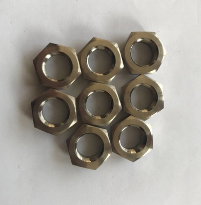 DIN-Standard natürliche Oberfläche 1/2-20 dünne Nyloc-Nuss für Sprint-Rennwagen in Titanium Gr5 und Haltbarkeit