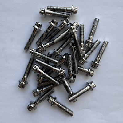 Universal-Auto-Fitment Titanium Gr5 12 PT RS/ RX Split Rim Kits M7 x 32 Bolt und Nuss Silber Flanschschrauben Bolt Natur