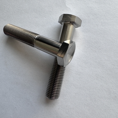 Universal Titanium GR5 Jacobs Leiterbolze mit Nuss Nylon-Einsatz 3/8-24 in Gewinde