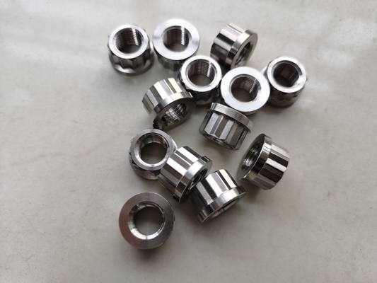 Universal Silber 1/2&quot; -20 Titanium 12 PT Flanschmutter Die ultimative Kombination aus Stärke und Vielseitigkeit in Silber
